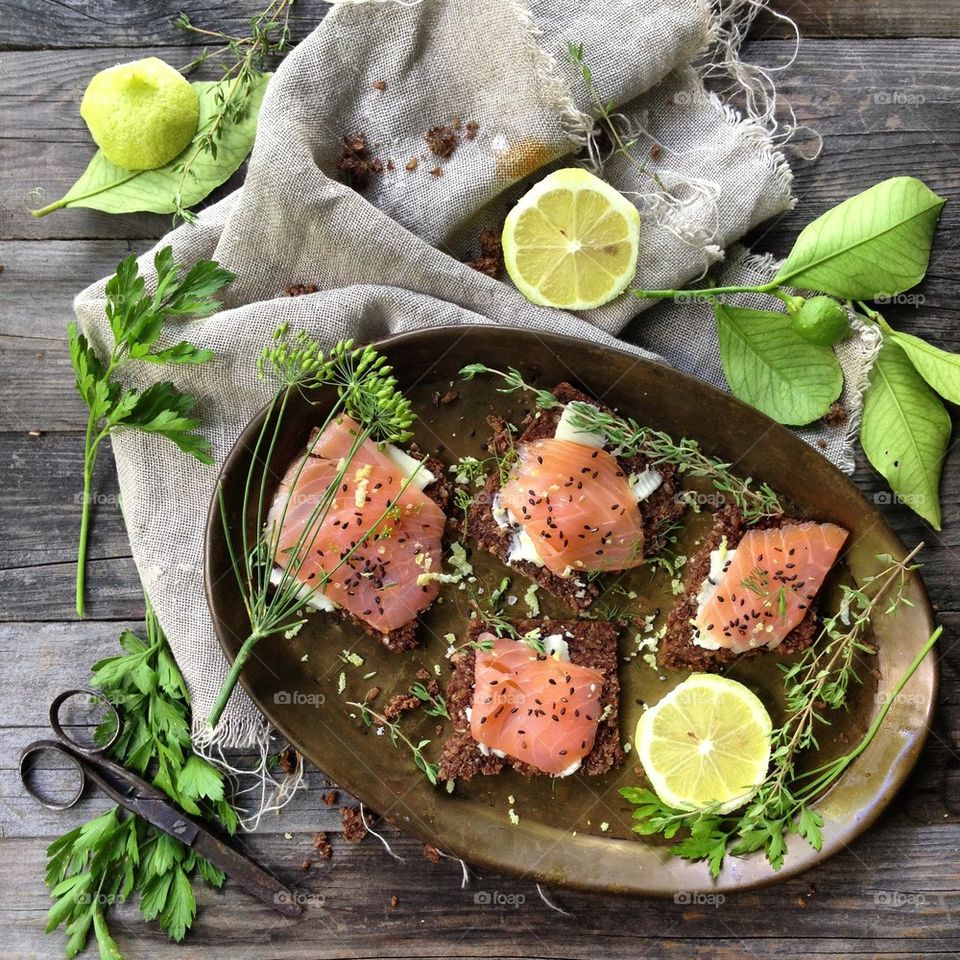 fresh salmon lemon and sesame seeds