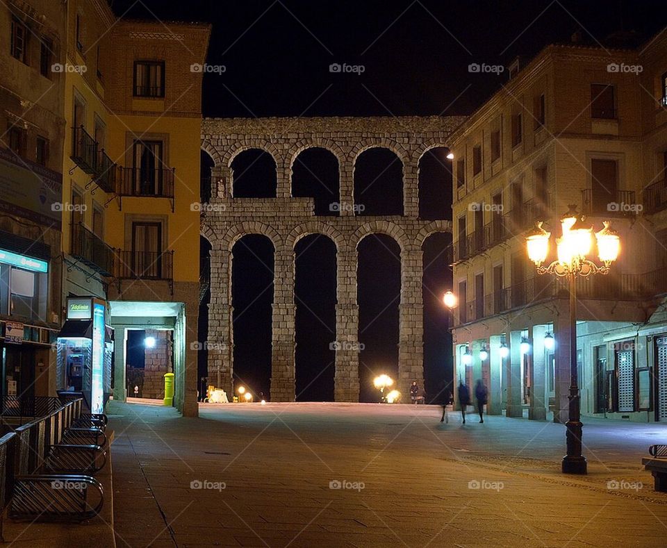 Segovia a noche