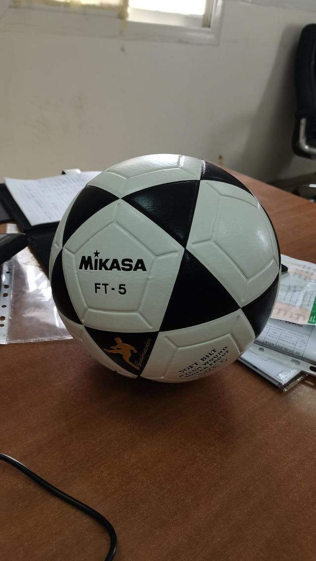 Ball on the table