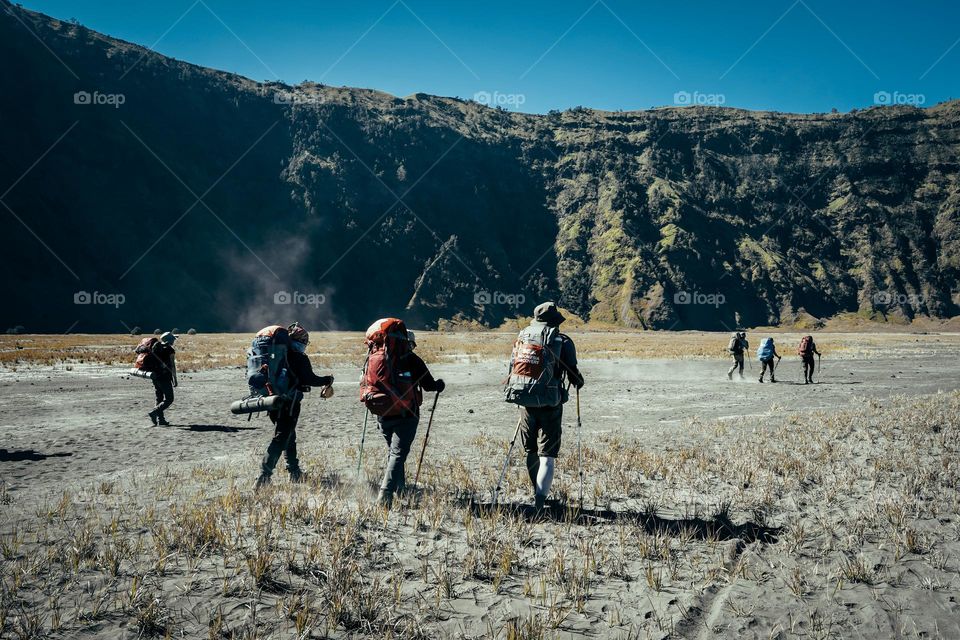 Stay fit physically and spiritually, mountain climbing is the most suitable sport for humans.