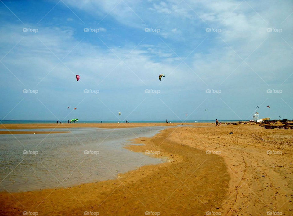 sport beach sky play by merethe