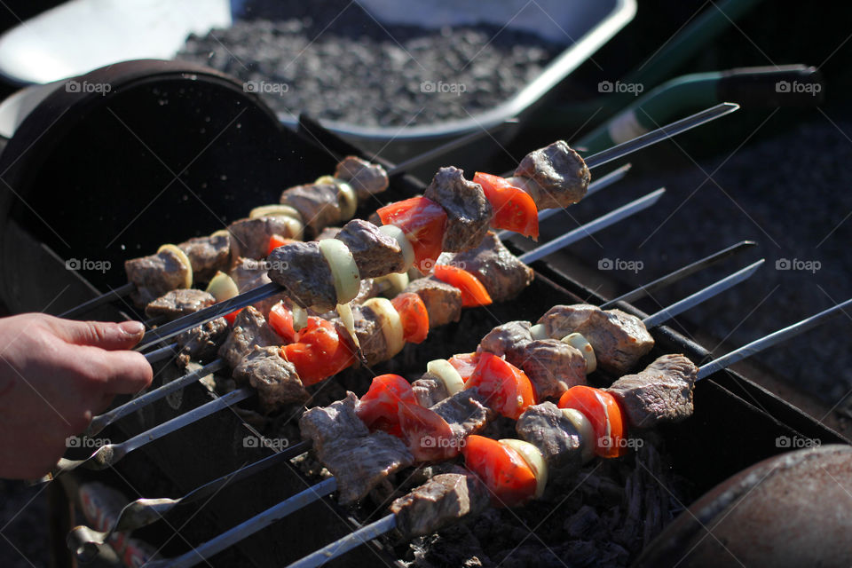 Barbecue, food, meat, food, tomatoes, onion, skewers, BBQ, "eating out", rest, holiday,  shish kebab on the grill