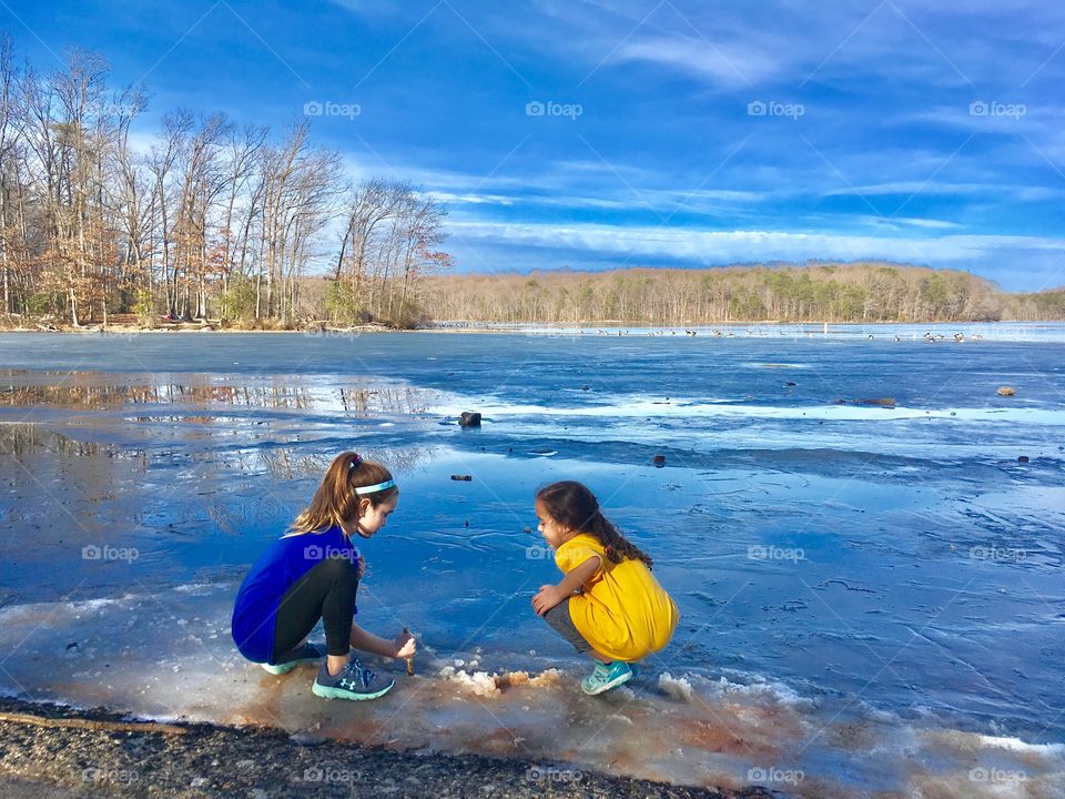 Melting ice at the lake