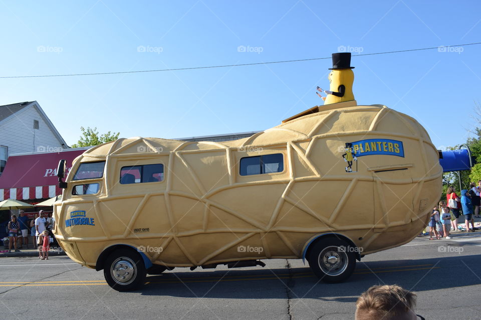 Mr peanut and the peanutmobile!