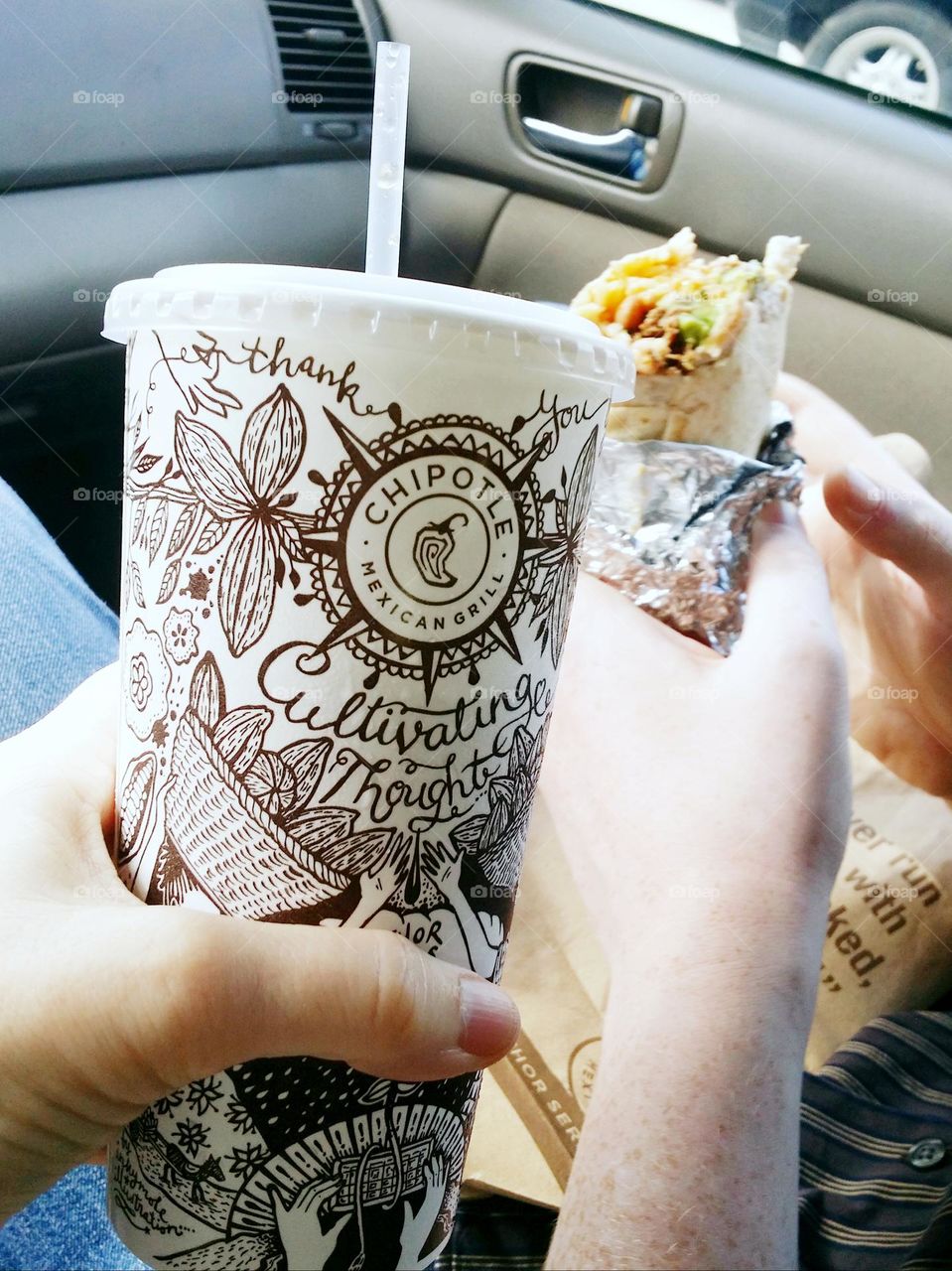 Funny but True...Eating Chipotle Mexican Food On the Go in the Car is a pretty American & delicious thing to do 😁🇺🇸