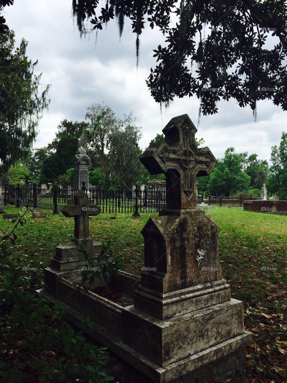 Hauntingly beautiful grave in Savannah Georgia 