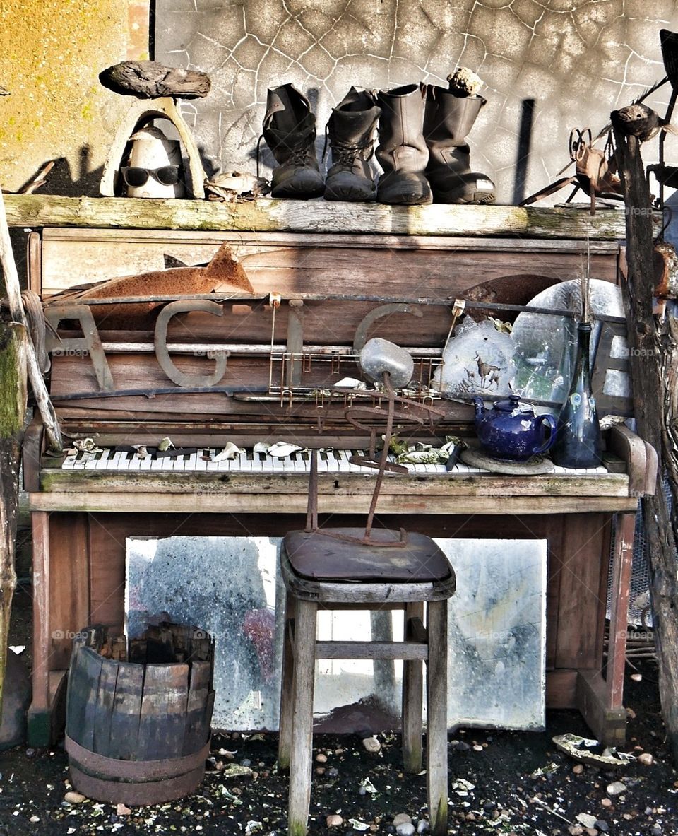 Old piano