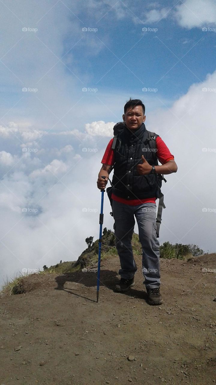 puncak gunung