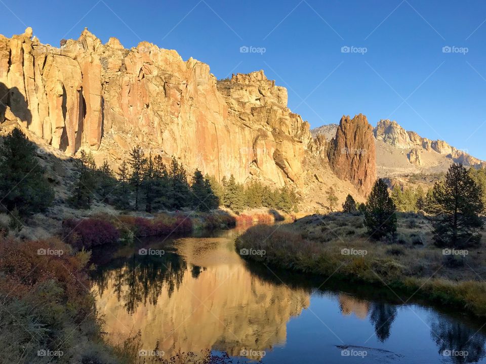 “Crooked River Reflections” The cathedral-like tuff and basalt spires at Smith Rock State Park reflect in the glassy, winding Crooked River. Smith Rock is one of Oregon’s Seven Wonders and is a haven for wildlife, rock climbers and mountain bikers.