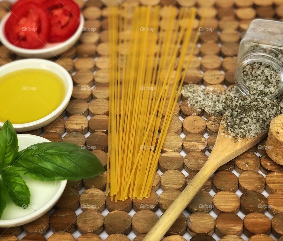 Pasta With Tomato & Basil Marinara 