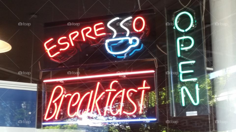 neon sign espresso and breakfast open