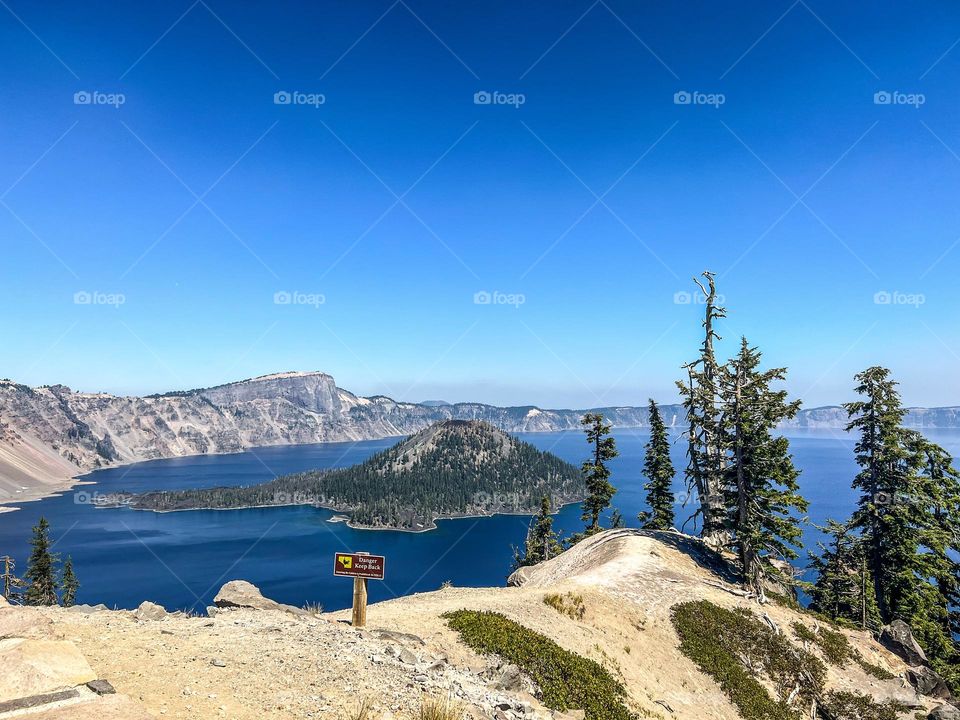 Beautiful shot of Crater Lake National Park during Labor Day weekend 2022 