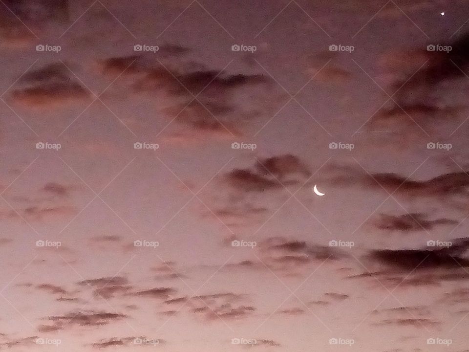 Luna y atardecer ✨