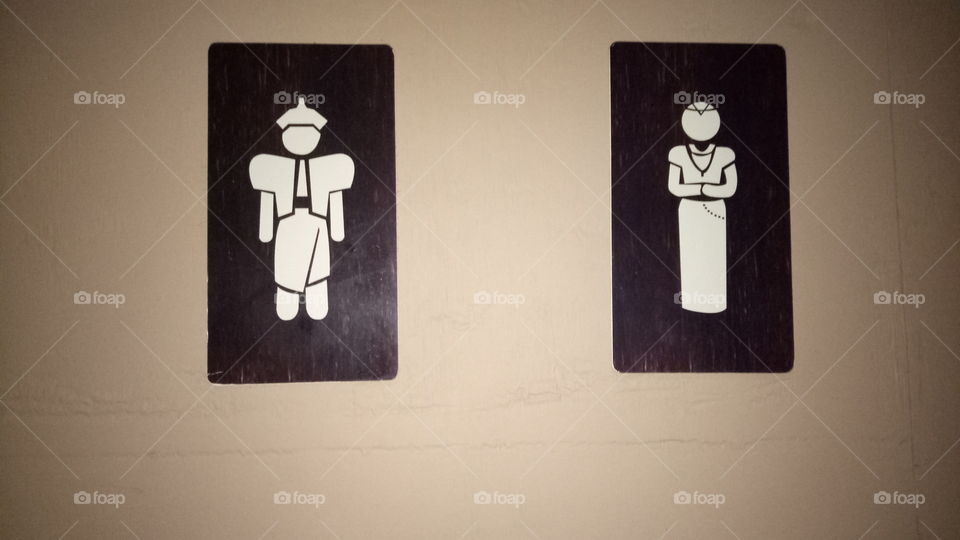 male / female toilet sign