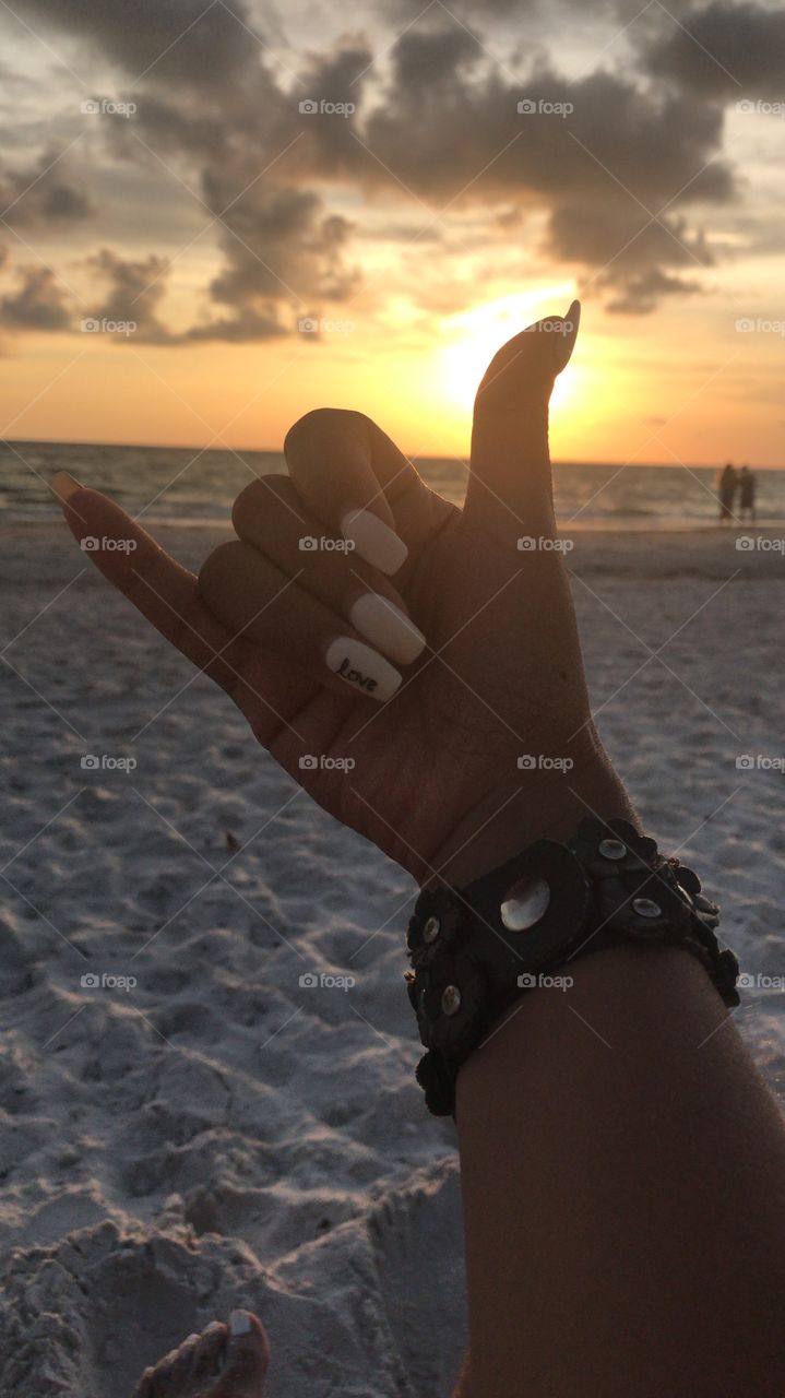 Shaka Love & beach Sunset. Nails, sign, language, saluting, enjoyment, surfer, hang ten, lifestyle
