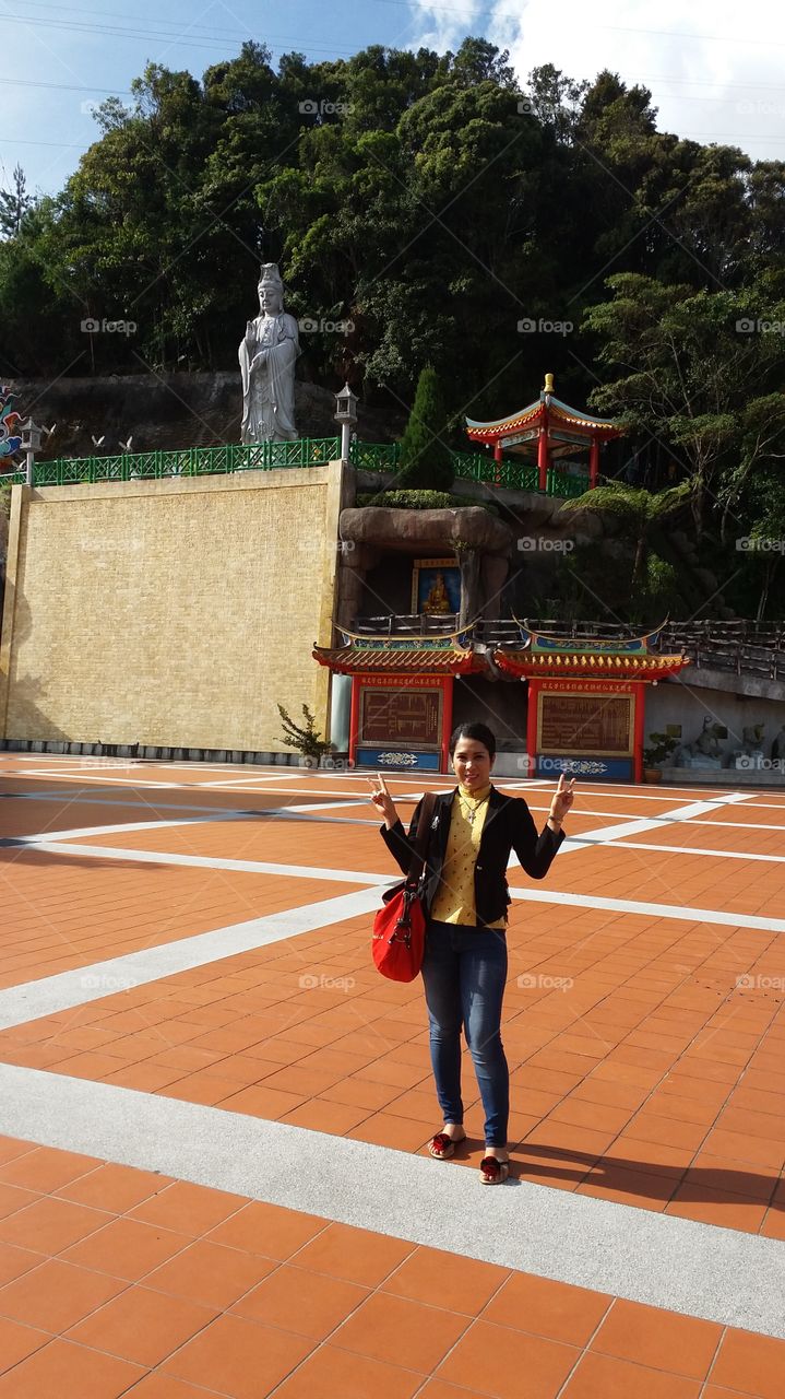 recreation at chin suew temple.