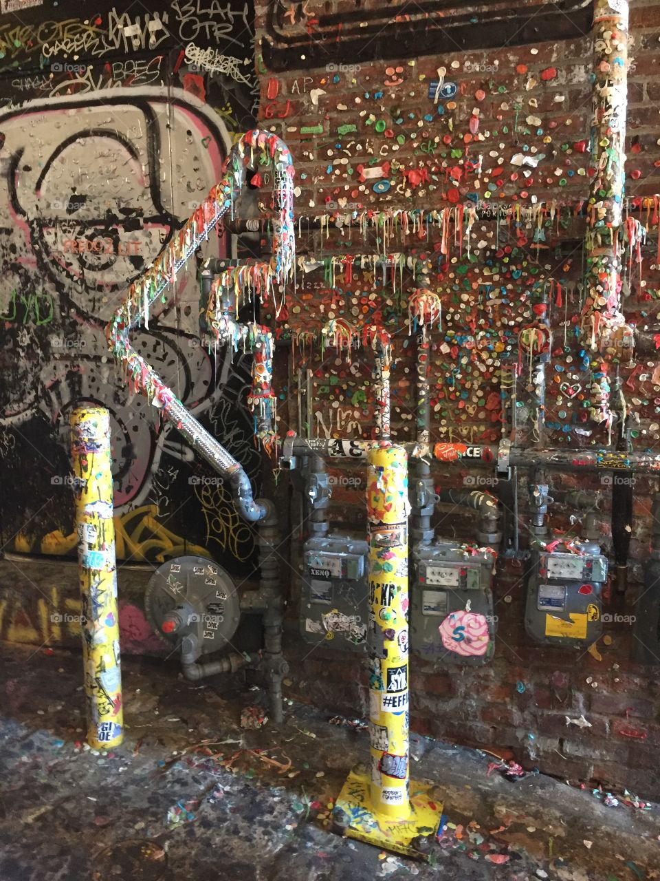The gum wall