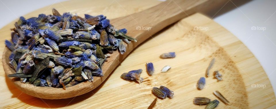 Lavender flower always related to provide clam, relaxing and improve sleeping. Make a cup of hot lavender tea before sleep.