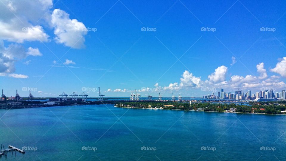 View Dodge island and Miami from South Beach