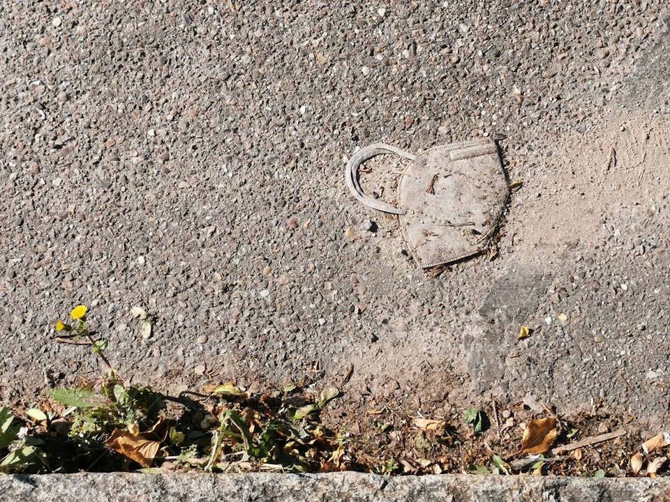 Covid 19 breath mask waste