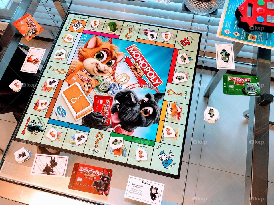 Playing Monopoly game
