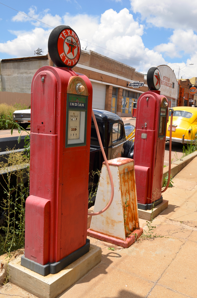 Oil station