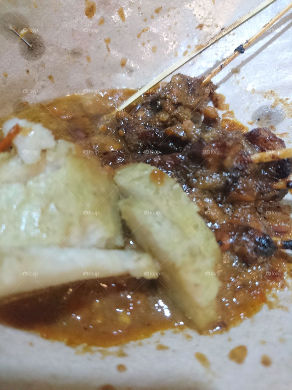 Chickens barbequ with peanut sauce