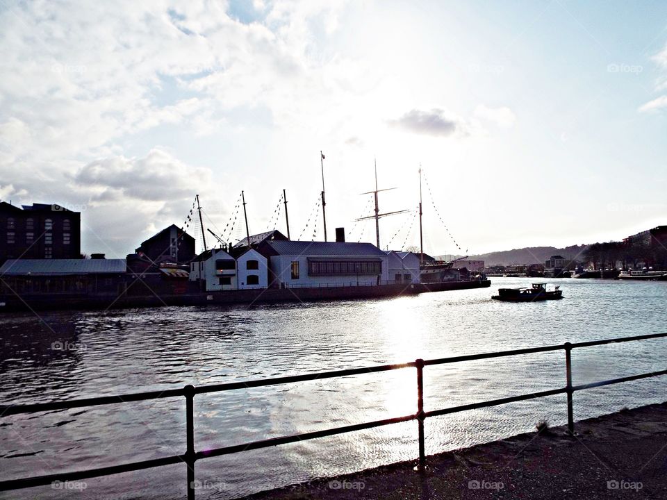 A Boat leaving the harbour