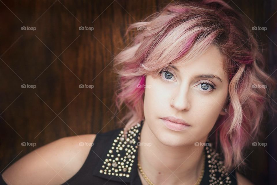 Beautiful pink hair meets blue eyes 
