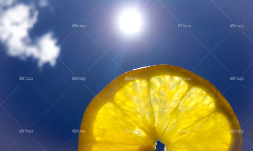 Sunlight shining on Lemon