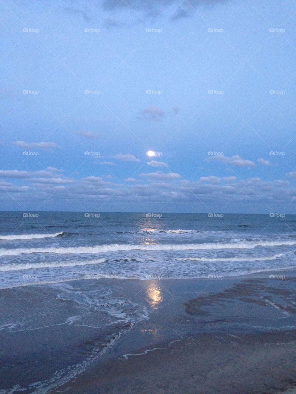 Outer banks full moon 