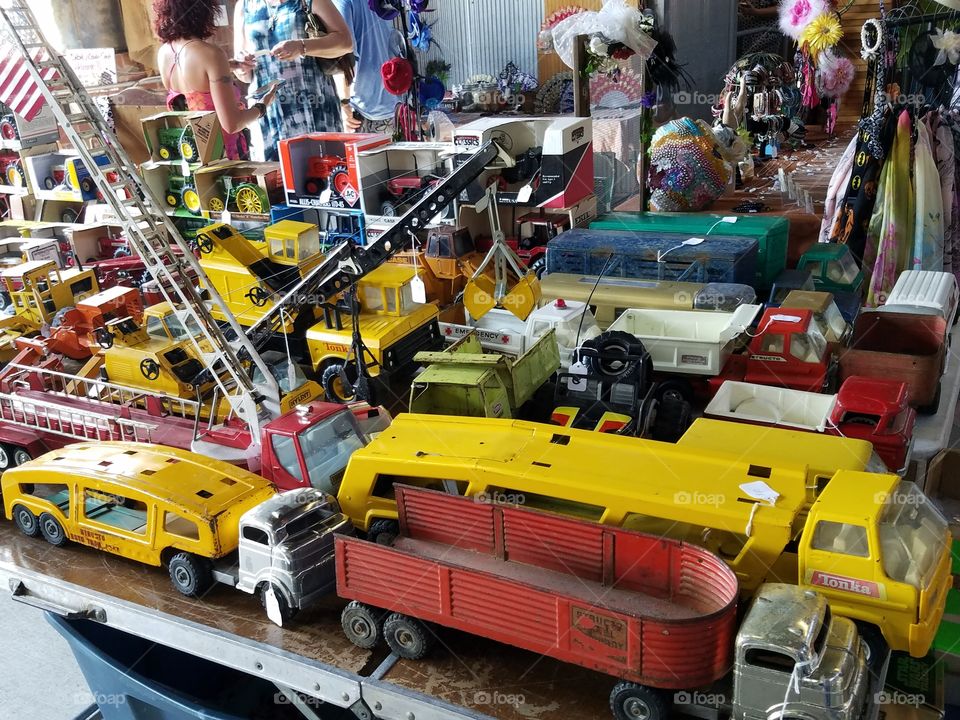 flea market toy vehicles