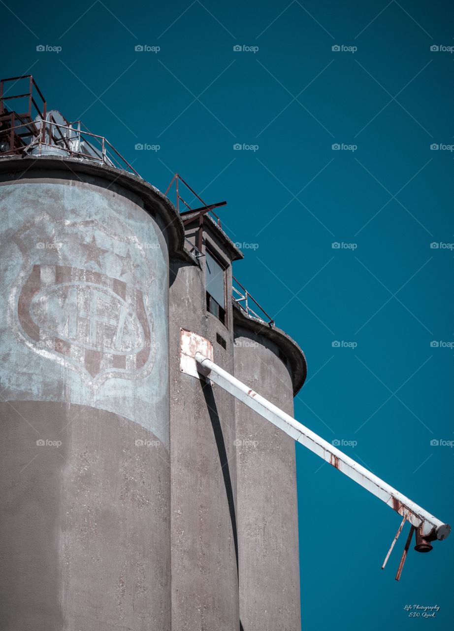 Old Abandoned Grain Elevator 