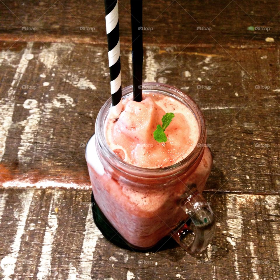 Smoothie. My favourite smoothie in Chiang Mai: Rootbeer smoothie