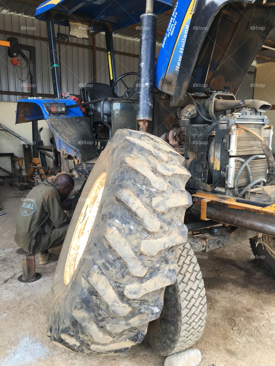 Tractor repair 
