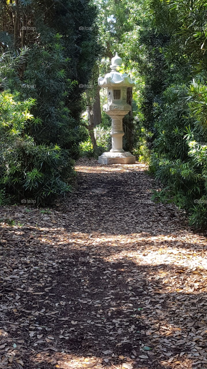 path to a monument