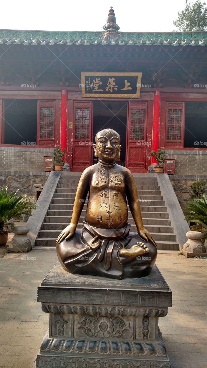 Buddha statue