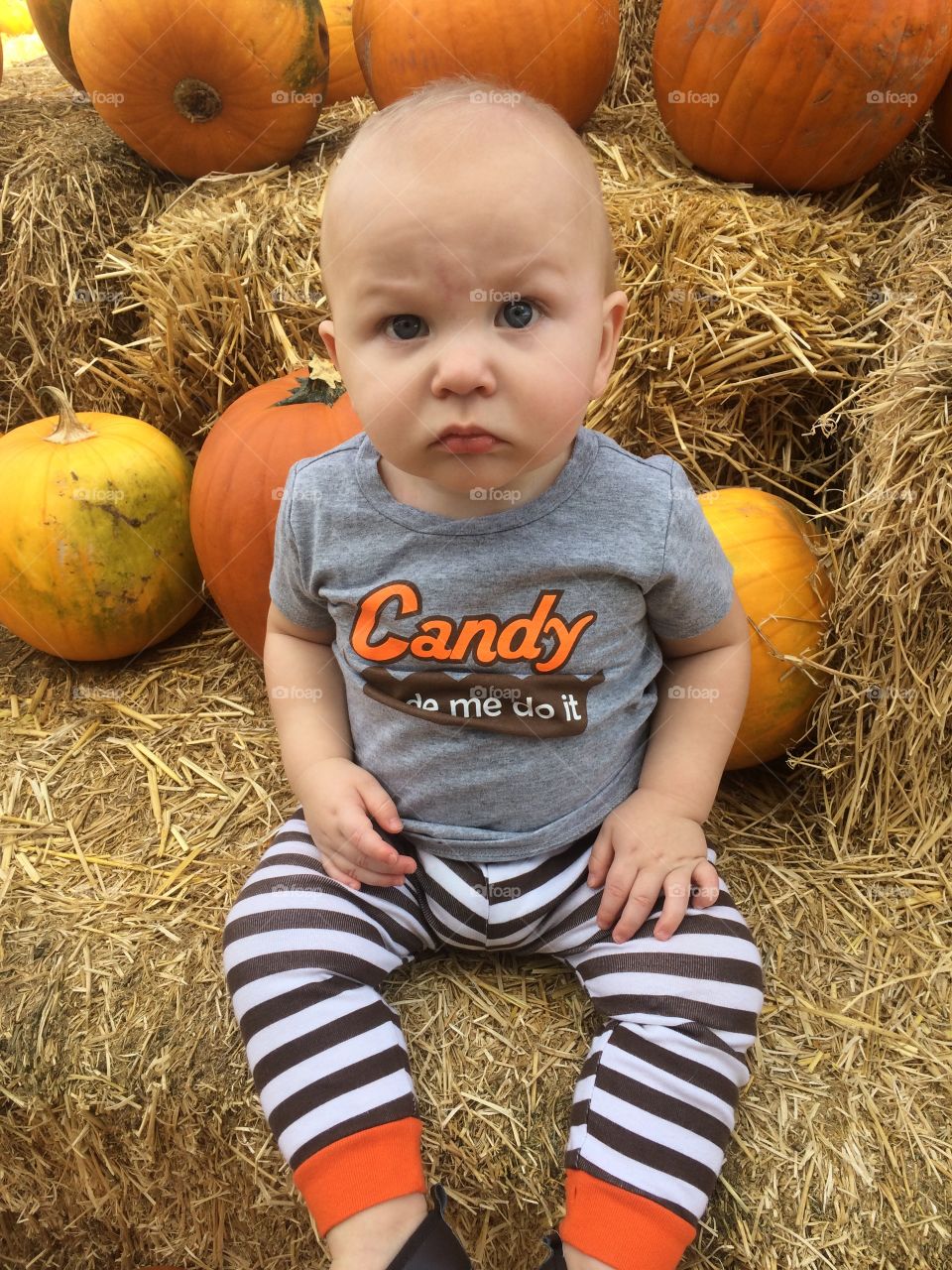 Kellan at the pumpkin patch 