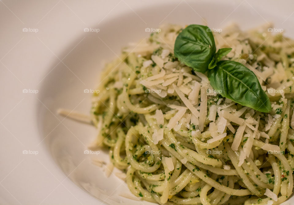 Close-up of Spaghetti with spinach