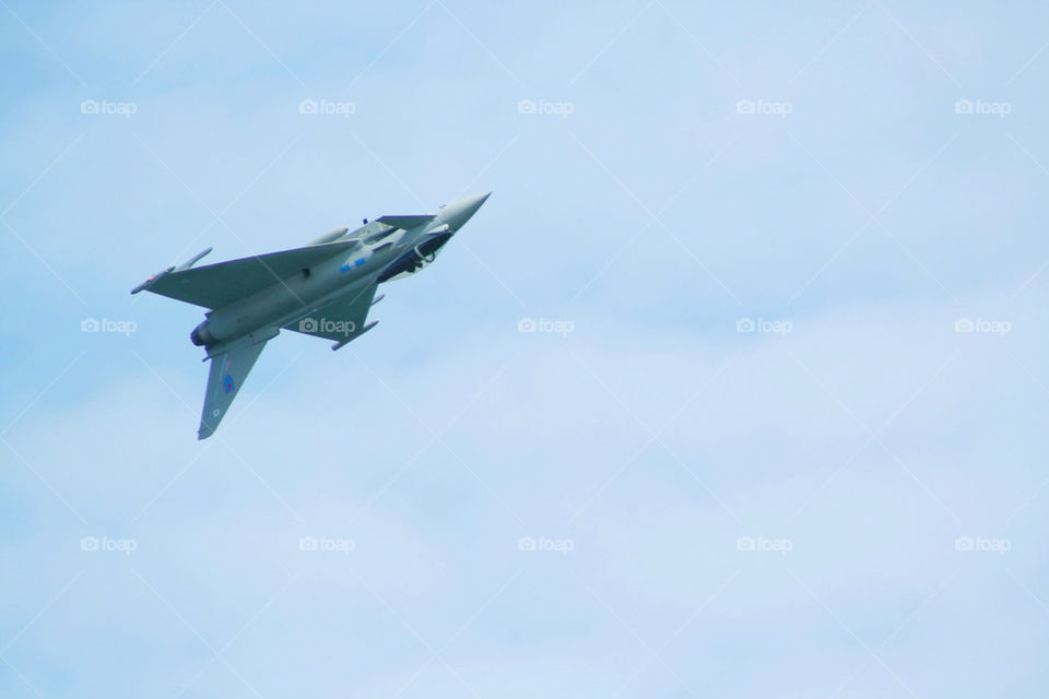 sky plane fighter jet by dannytwotaps