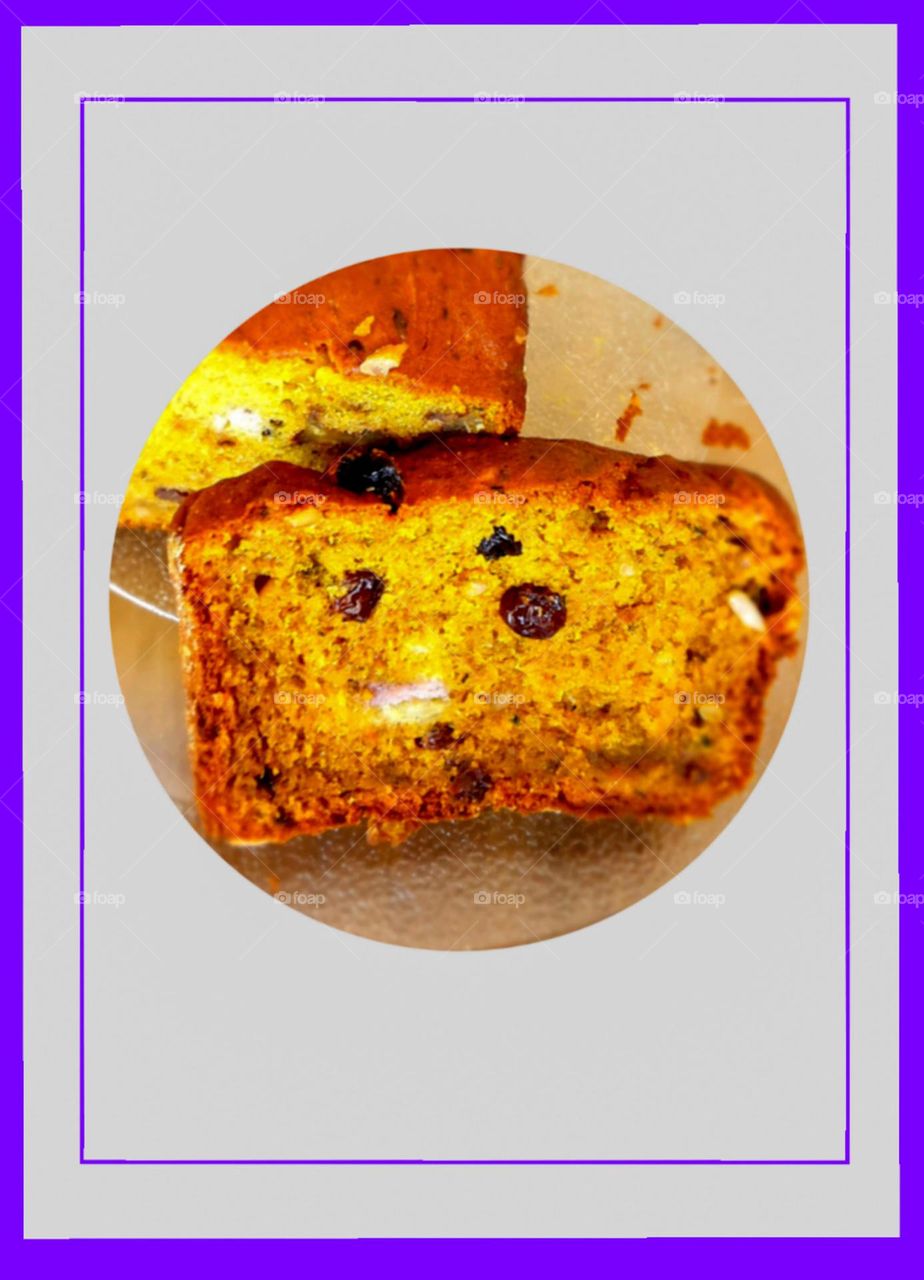 Banana Bread with a happy and fun face.
Pão de Banana com carinha feliz e divertida.