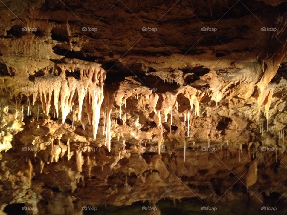 Natural bridge caverns