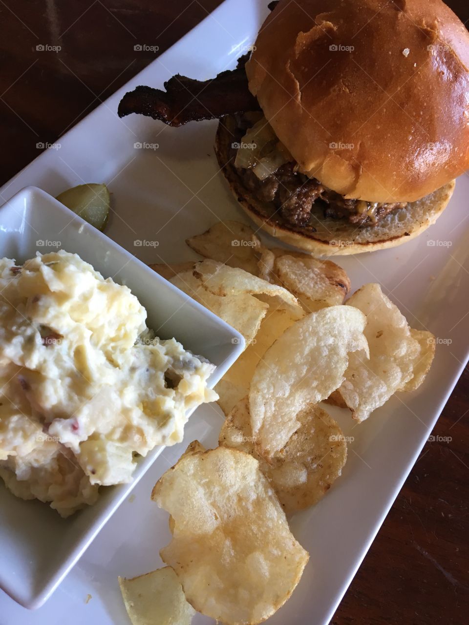 Cheeseburger and Potato Salad 