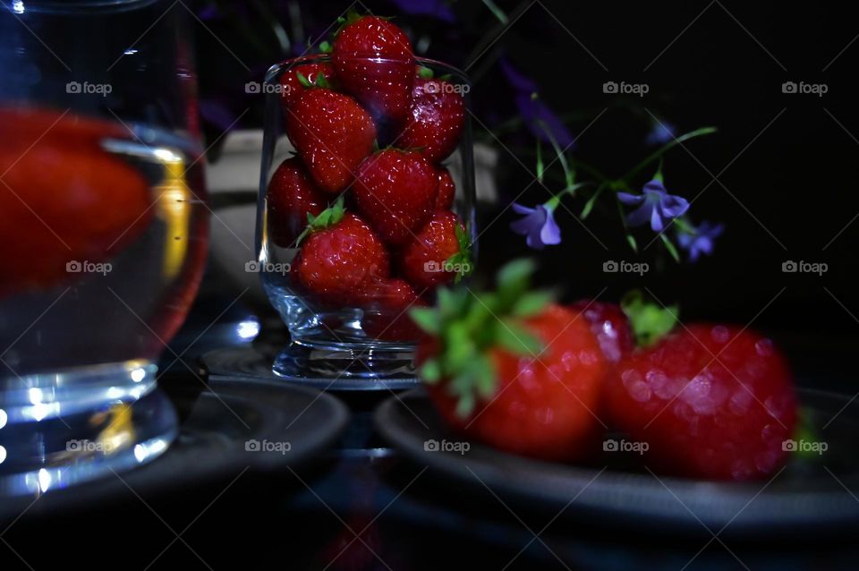 treats with strawberries