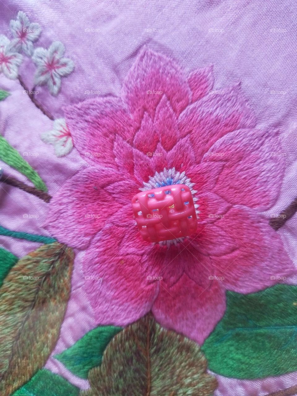 красивый цветок