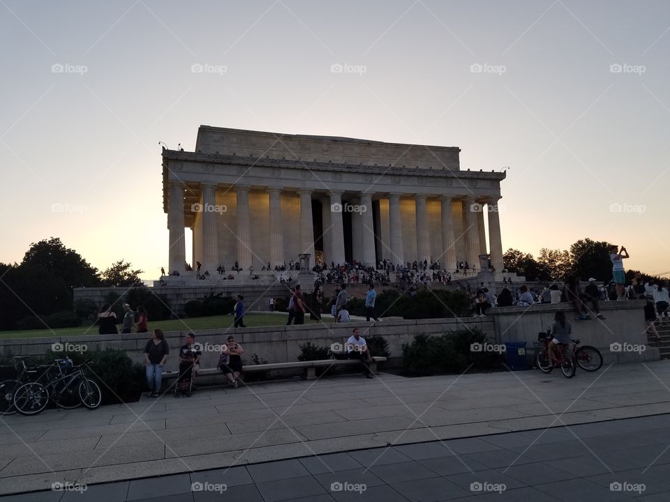 the Lincoln memorial in Washington DC