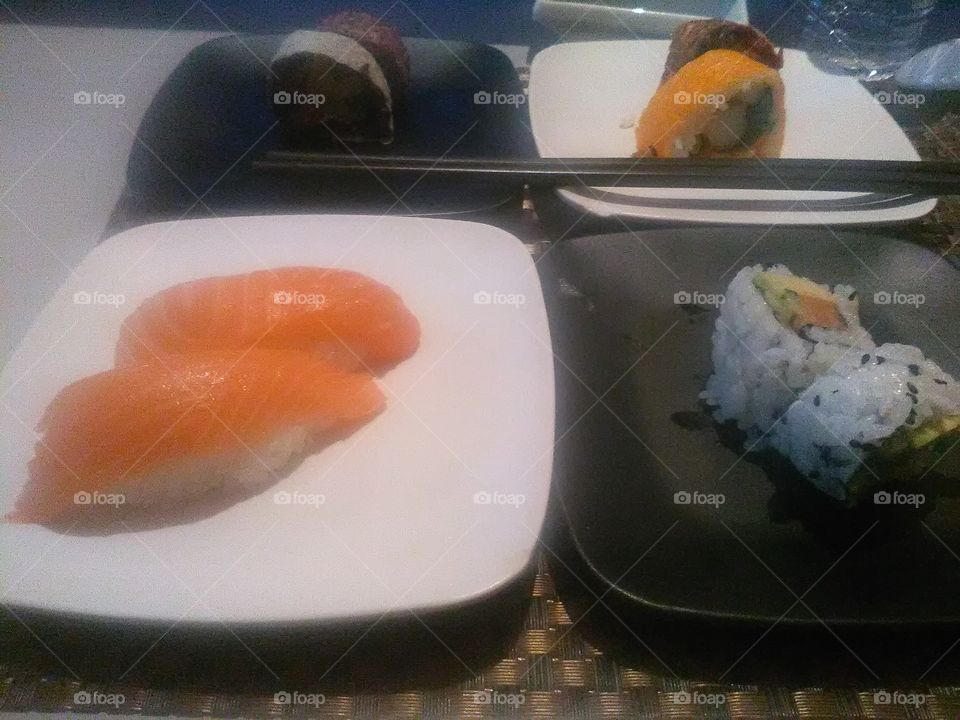 Sushi agaaaaiiinnn love love ❤❤❤