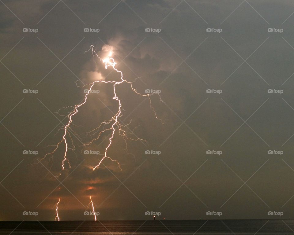 lightning. a lightning bolt from a thunderstorm