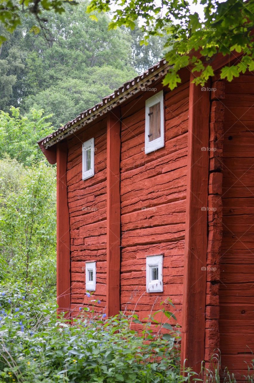 Red cottage