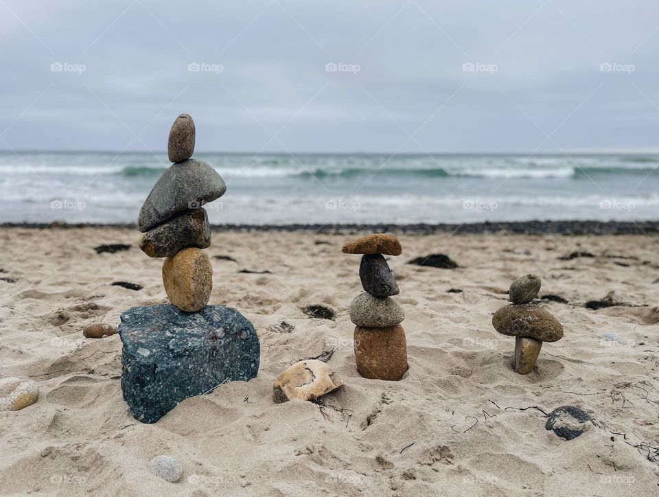 rock stacks/balancing/cairns on the beach 